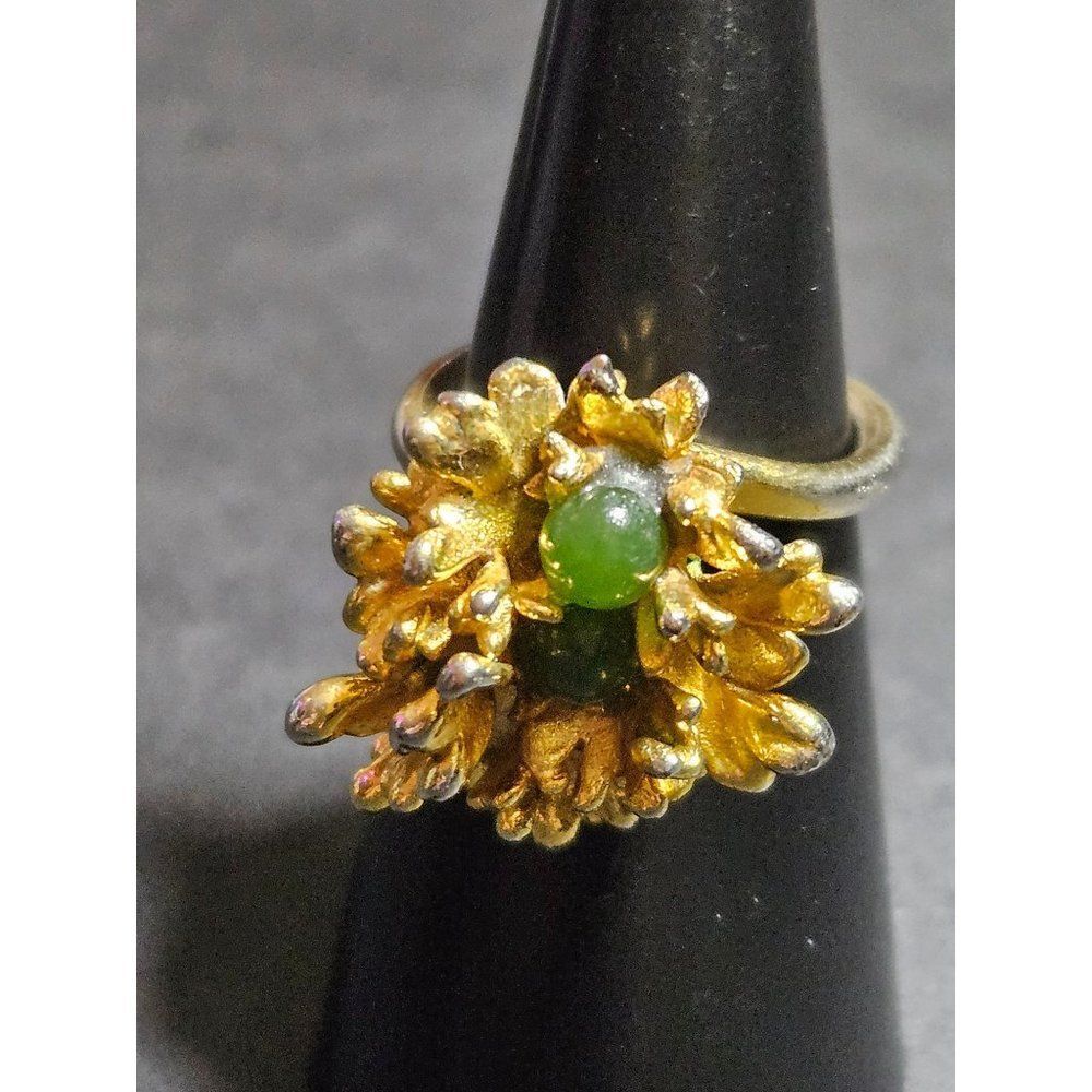Gold plated green jade antique adjustable ring - Picture 2 of 11